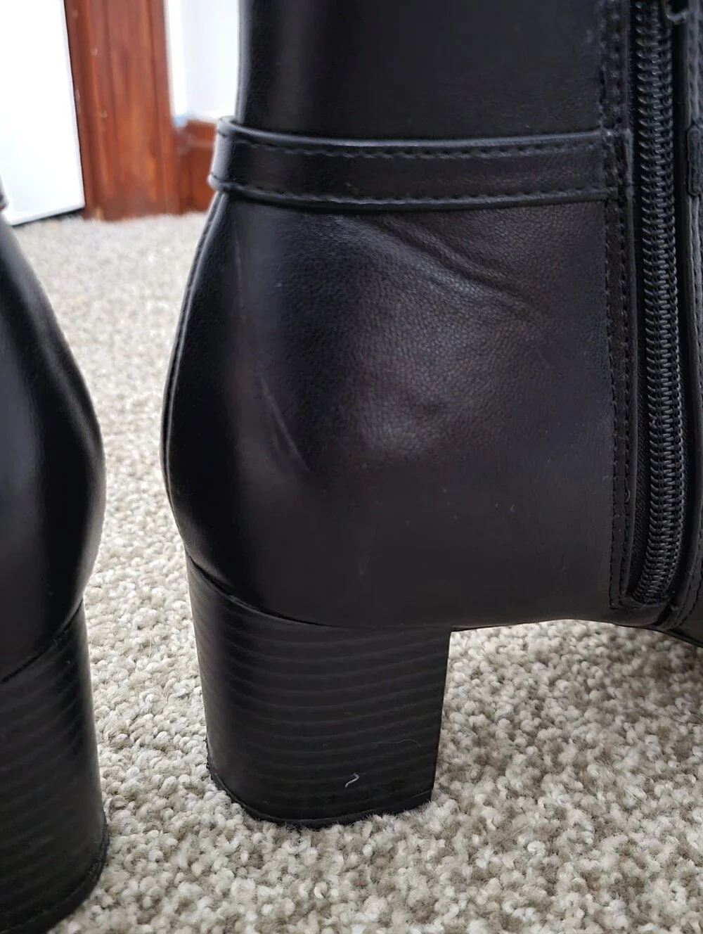 Ann Taylor Factory Women's Black Faux Leather Ankle Boots w/ Block Heel, Sz 8